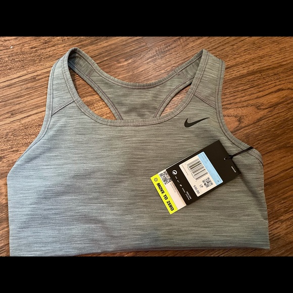 NIKE Dri-FIT Swoosh Non-Padded Sports Bra - SM/MED - Picture 3 of 14